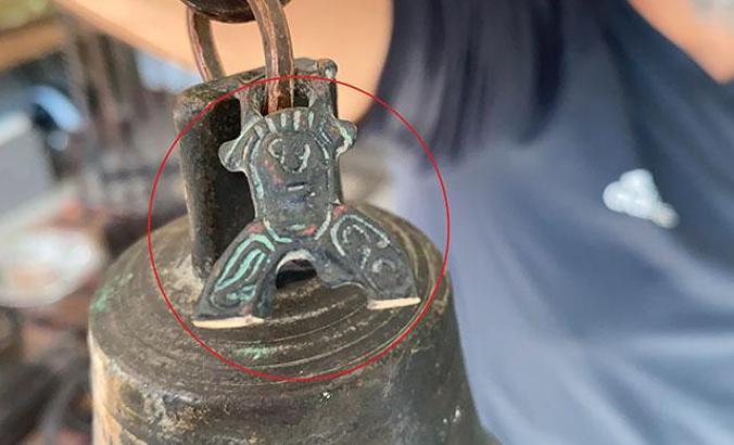 Hurdacı buldu, incelemeye alındı; Ayasofya'nın 2 bin yıllık çanı olduğu değerlendiriliyor