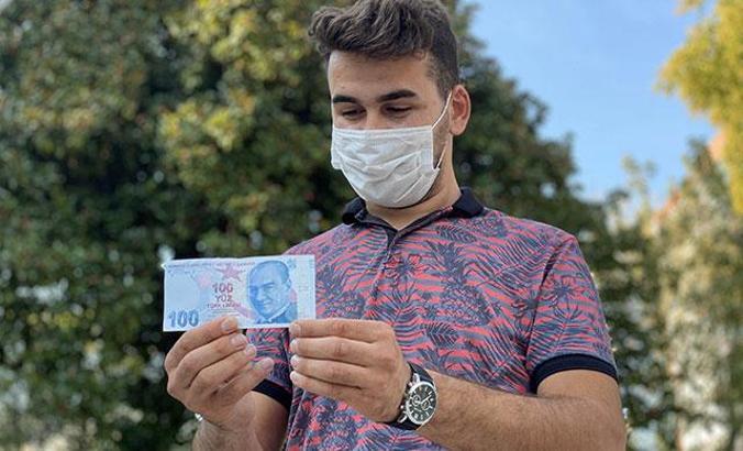 Hatalı basılan 100 TL'yi 70 bin TL'ye satıyor
