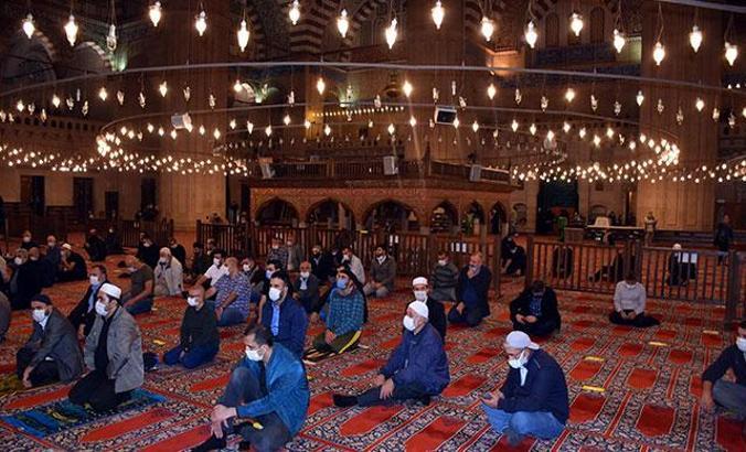 Selimiye Camii’nde Mevlit Kandili coşkusu