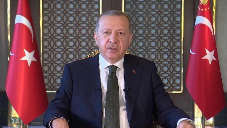 Erdoğan: Irkçı terörizm, veba gibi yayılmakta kimi zaman devlet başkanlığı seviyesinde himaye görmektedir