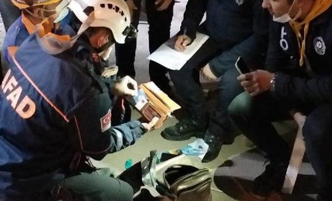 Enkazdan çıkan çantadan borç listesi ve bunların ödenmesi için ayrılan para çıktı