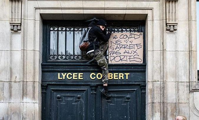 Fransa'da lise öğrencileri eylemde