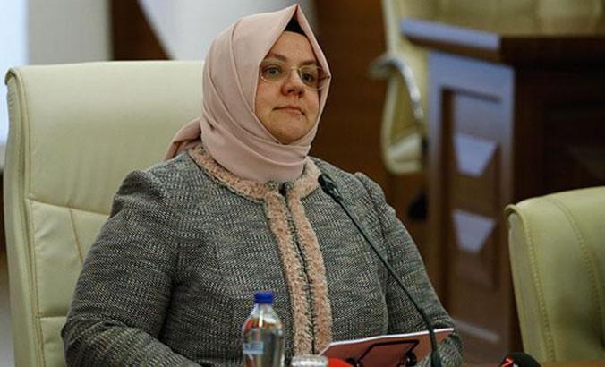Bakan Selçuk: Ekim ayı nakdi ücret desteği ödemeleri 9- 10 Kasım’da yapılacak