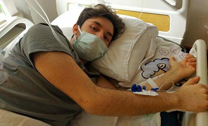 Anne ve babasını kaybettiği enkazdan sağ çıkarılan ODTÜ'lü Arif Emre: Yalnız değilim