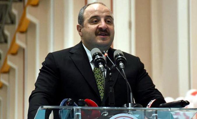 Bakan Varank: Yılın üçüncü çeyreğinde güçlü bir ekonomik büyüme göstereceğiz