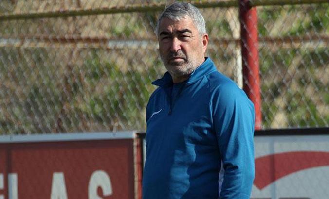Kayserispor'la anlaşan Samet Aybaba, şehre geldi
