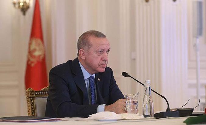 Cumhurbaşkanı Erdoğan, Bahreyn Kralı Hamad Bin İsa El Halife ile bir telefon görüşmesi gerçekleştirdi