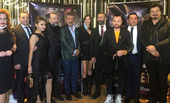 "İki Gözüm Ahmet" filminin galası yapıldı