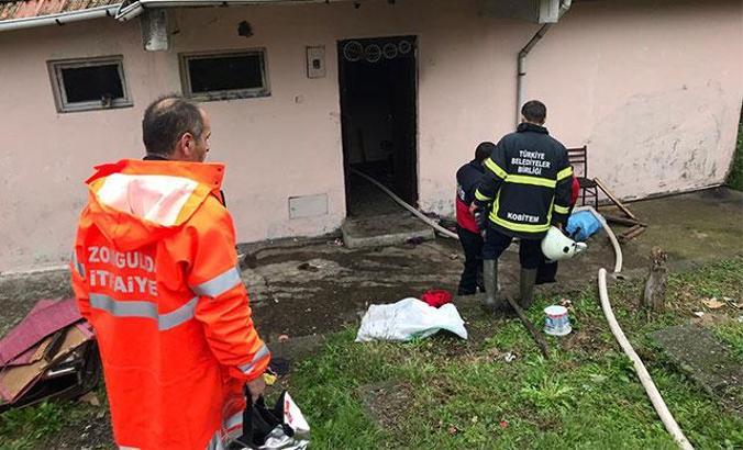 Zonguldak'ta evde yangın çıktı; 2 yaşındaki Esila öldü, annesi ve kardeşi yaralandı