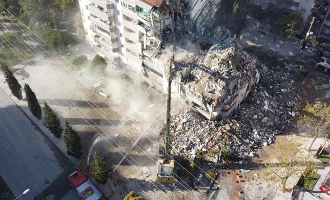 'İnşaatta deniz kumu kullanımı çelik malzemeyi yıllar içinde inceltir'