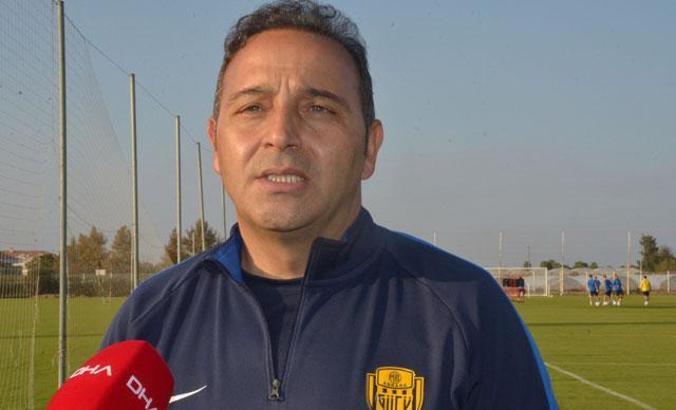 Fuat Çapa: Göztepe maçında 3 puanla tanışmak istiyoruz