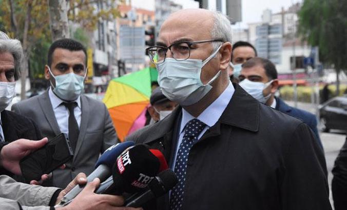 İzmir Valisi Köşger: Depremden sonra pozitif vaka ve virüs kaynaklı vefat sayıları 3 katına çıktı