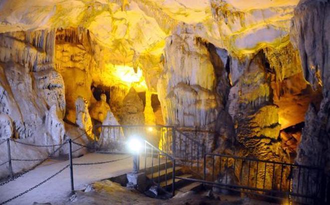 'Dupnisa Mağarası'na turizm tesisi kurulursa yarasalar göçer'