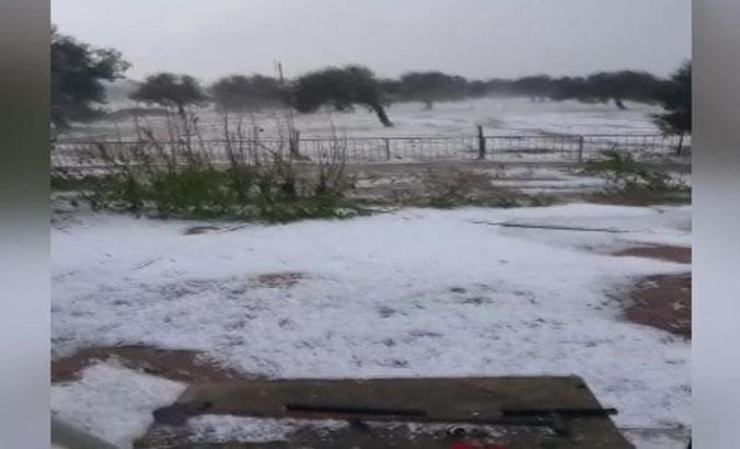 KKTC'de dolu yağışı hayatı olumsuz etkiledi