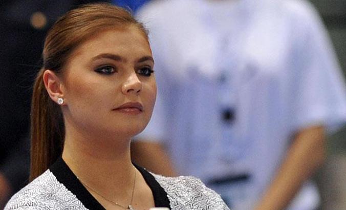 Putin'in 35 yaş küçük sevgilisi Alina 7.5 milyon sterlin kazanıyor