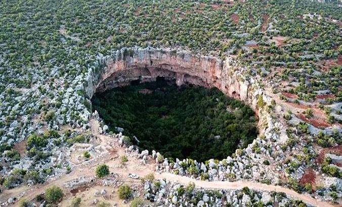 Aşağı Dünya Akhayat Obruğu’nun turizme kazandırılması isteniyor