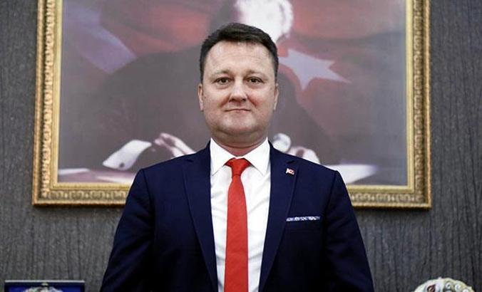 İçişleri: Menemen Belediyesi Başkanı görevden uzaklaştırıldı