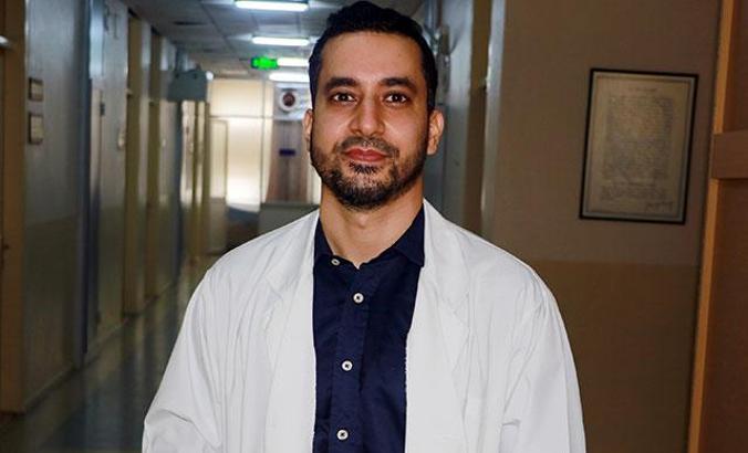 'Mutlu kalp ya da kırık kalp sendromu hastalığının belirtileri aynı'