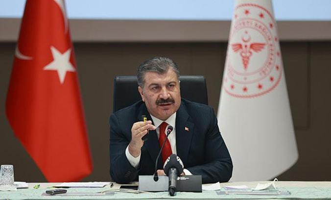 Bakan Koca: Aşının zorunlu olmasını şimdilik düşünmüyoruz