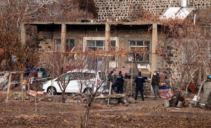 Kayseri'de 73 ve 65 yaşlarındaki iki kardeş evde ölü bulundu