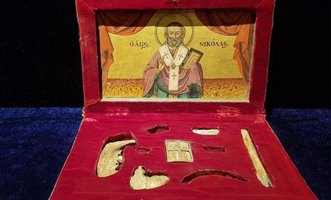 İşte Antalyalı Noel Baba'nın gerçek hikayesi