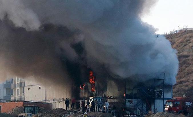 Burdur'da cezaevi inşaatında işçilerin kaldığı konteynerde yangın çıktı