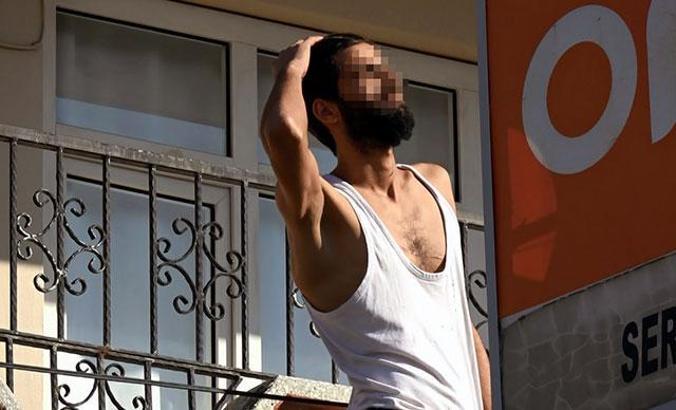 İntihar girişiminde saçını tarayıp, poz veren gencin aile dramı ortaya çıktı