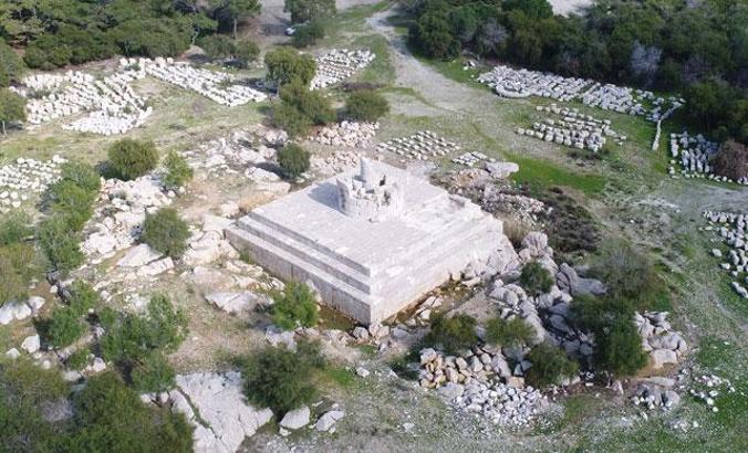 539 yıl önceki depremin yıktığı Patara Deniz Feneri'ne deprem önlemi