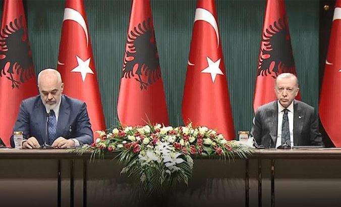 Cumhurbaşkanı Erdoğan: FETÖ'nün ilişkilerimizi zehirlemesine izin vermeyeceğiz