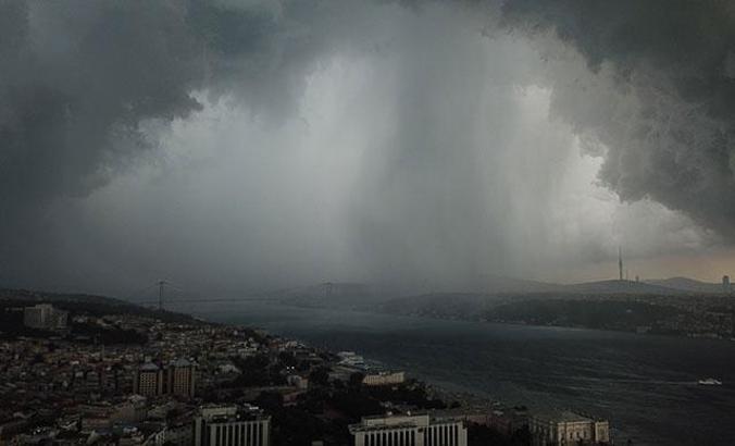 İstanbul için yağmur bombası tartışmaları