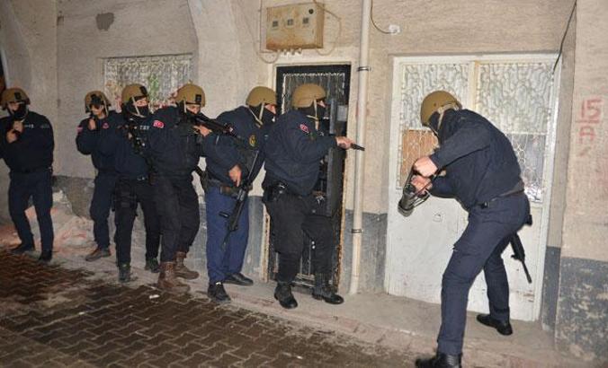Adana'da DEAŞ operasyonu