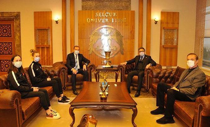 Selçuk Üniversitesi'nden milli tekvandocular için fidan