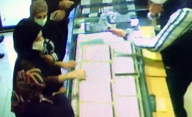 'Tosun Paşa' filmindeki kız isteme sahnesini hatırlatan kavga... Gelin adayı ve annesi yakalandı