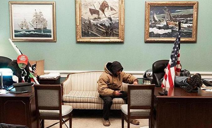 “Pelosi'nin bilgisayarı Rusya’ya satılmaya çalışılmış olabilir" iddiasına FBI'dan soruşturma