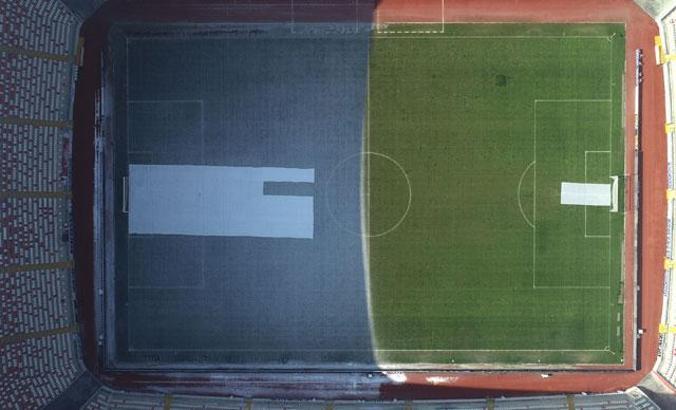 Sivasspor-Fenerbahçe maçı öncesi stadın yarısı beyaz yarısı yeşil