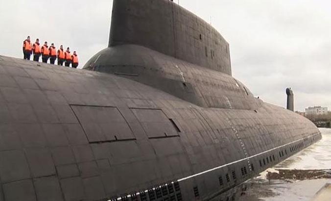 Dünyanın en büyük Rus denizaltısı emekliye ayrılıyor