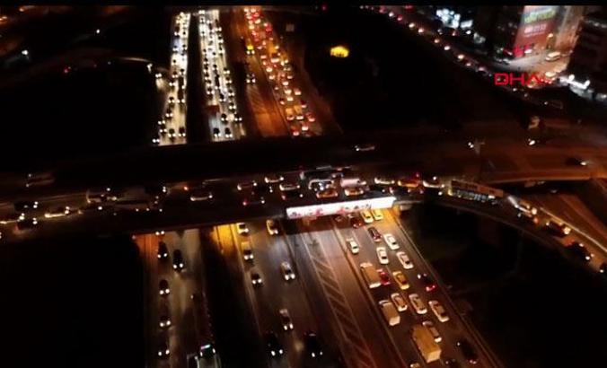 İstanbul'da kısıtlama öncesi trafik yoğunluğu