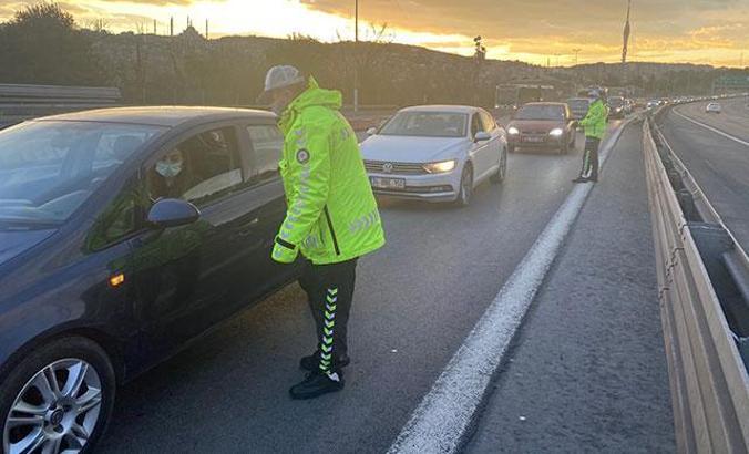 15 Temmuz Şehitler Köprüsü'nde denetimler devam ediyor
