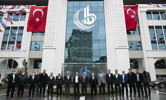 Bağcılar Belediyesi yeni binası hizmete girdi