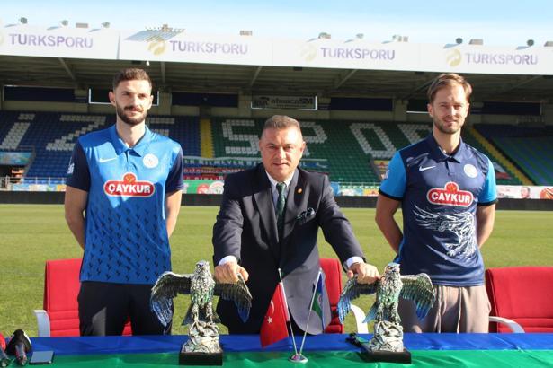 Çaykur Rizespor'da Erik Sabo ve Damjan Djokovic imzaladı