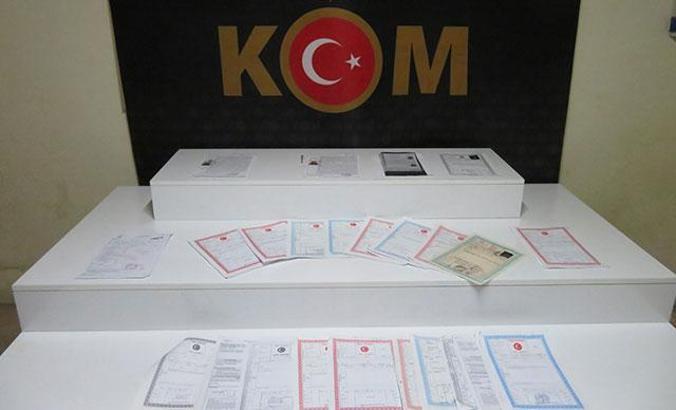 Tapu memurlu 'arsa çetesine' operasyon: 16 gözaltı