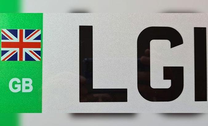 İngiltere'de plaka ve ehliyetlere "Brexit" ayarı