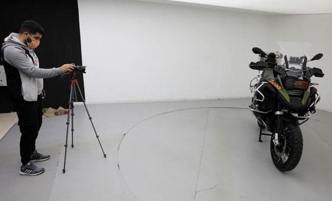 İkinci el araç piyasasında yeni ihtiyaç 'oto-foto'