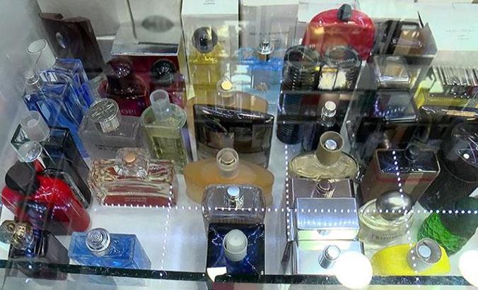 Sahte parfüme dikkat... Prof. Dr. Özyaral: Cilt kanseri yapar, solunum yollarında sorunlar yaratır