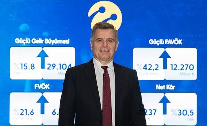 Turkcell 1,6 milyon net faturalı müşteri kazanımıyla son 11 yılın rekorunu kırdı