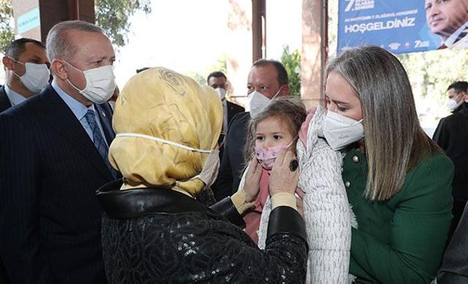 Erdoğan çifti, Ayda bebek ve ailesiyle bir araya geldi