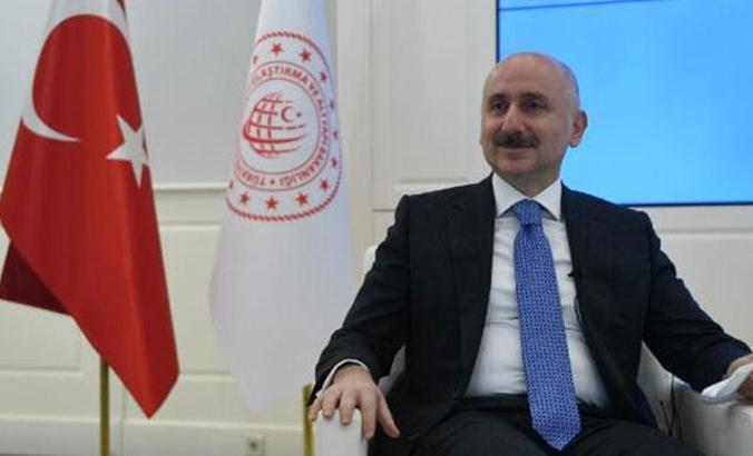 Bakan Karaismailoğlu: Her haneye 100 megabit internet projemiz var