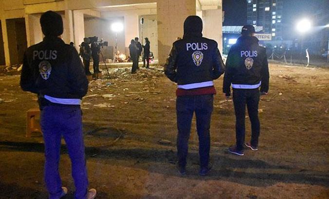 Dizinin çatışma sahnesini silahlı kavga sanıp, polise ihbarda bulundular
