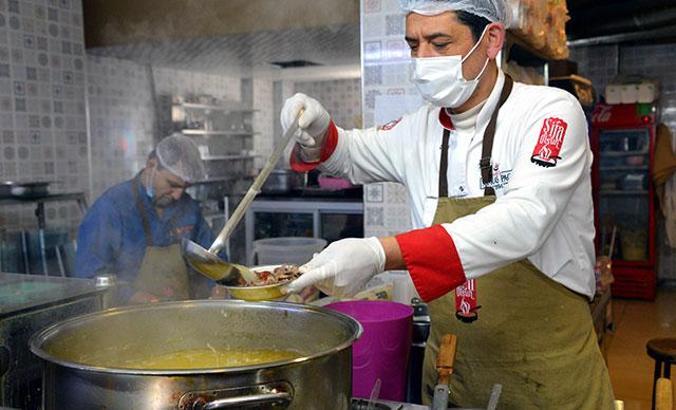 Yasaklar kalktı, Kahramanmaraşlılar paçacılara akın etti