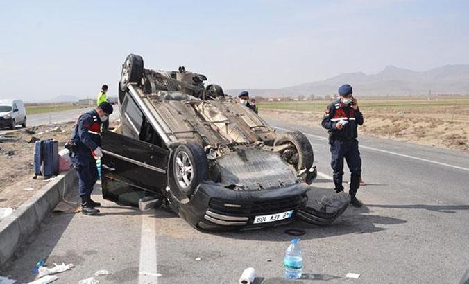 Konya'da takla atan otomobildeki 4 kişi yaralandı